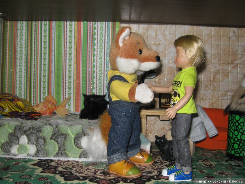 Мишкина комната и окружение