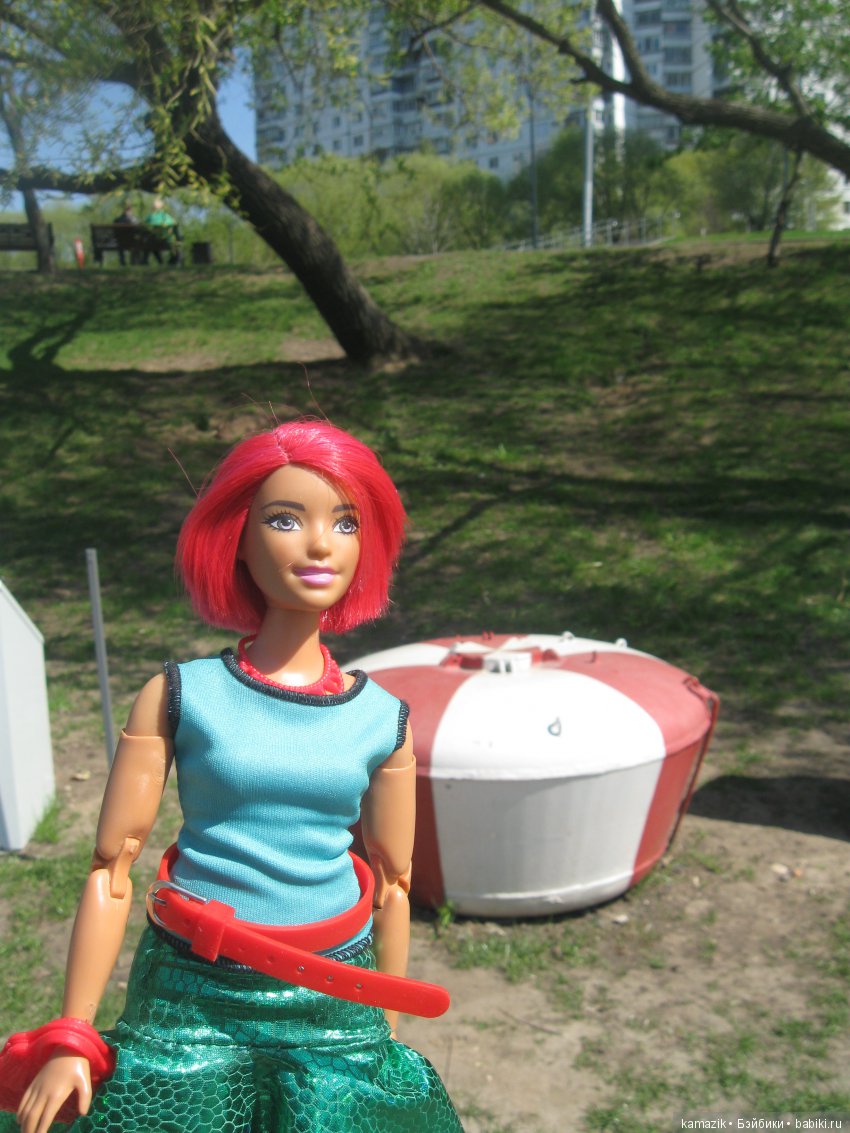 Район Камазовка. Мисс Ритка продолжает гулять