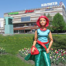 Район Камазовка. Мисс Ритка продолжает гулять