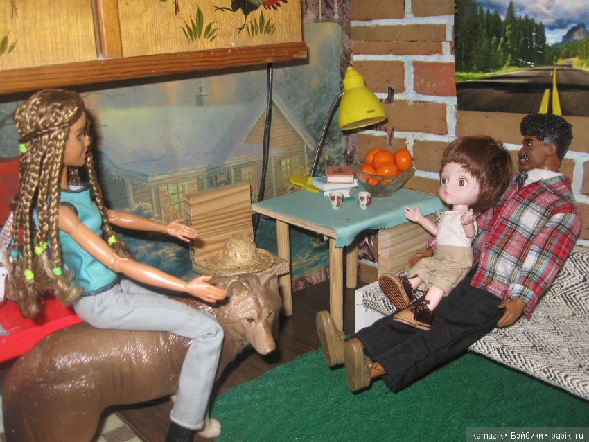 Район Камазовка. Пока Рита в студии, в гараже загадки (фото 8)