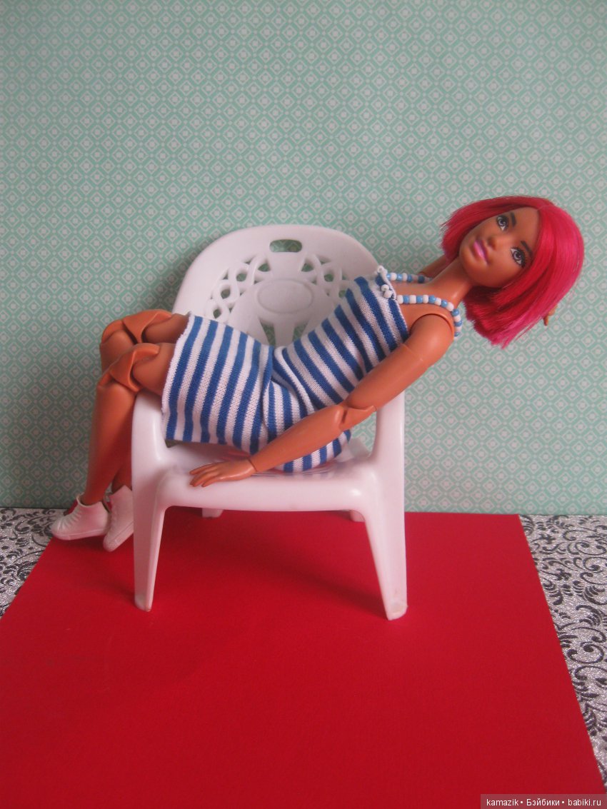 Район Камазовка. Мисс Бэйбики. Выбор платья для презентации Риты (фото 7)