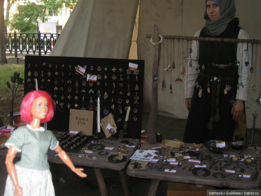 Рита на фестивале Времена и эпохи (фото 6)