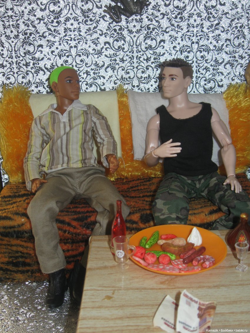 Район Камазовка. Банька. 16+ (фото 2)