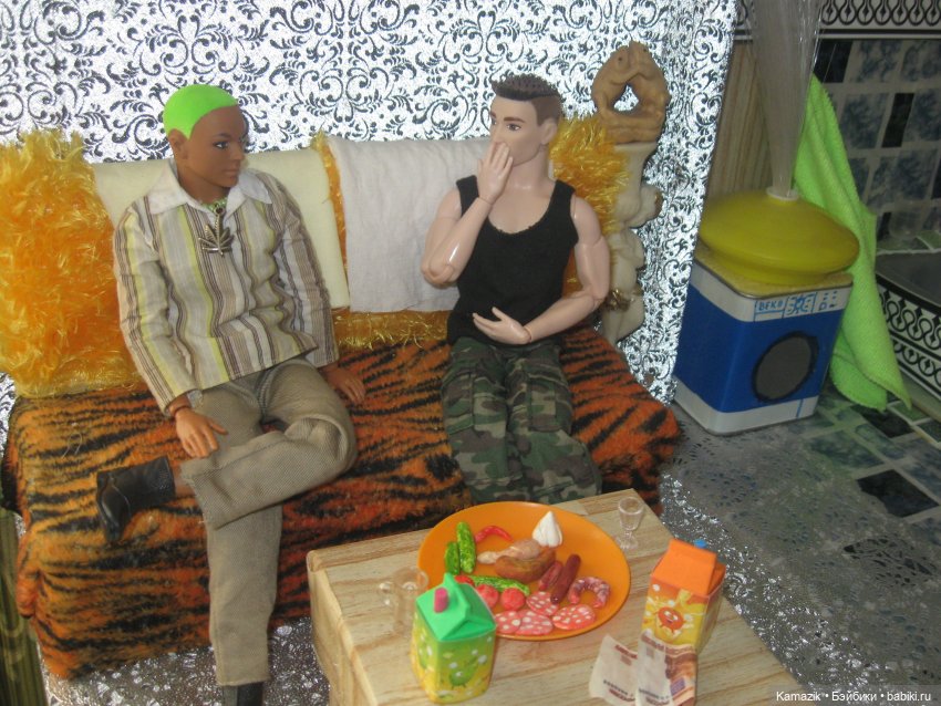 Район Камазовка. Банька. 16+