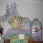 Замок на стене