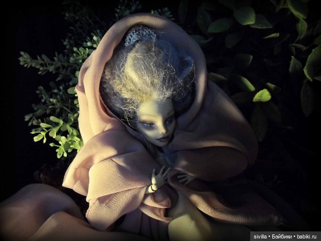 Аяна. Проба пера в ООАК Monster High (фото+видео)