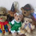 Небольшая семейка мишек Тедди