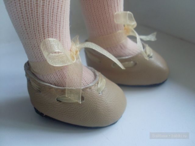 Обуем куколку — Одежда и обувь для кукол своими руками: фото