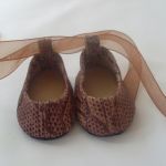 Обуем куколку