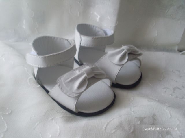 Обувь для кукол