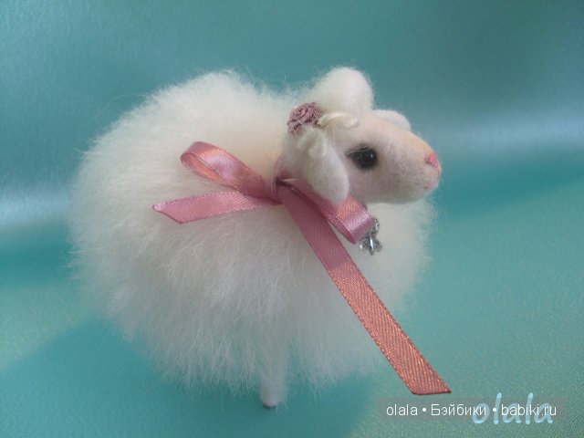 Белое облачко - овечка Долли