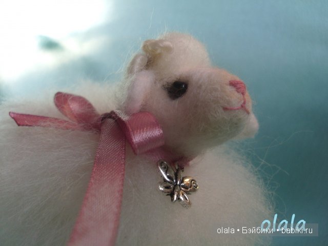 Белое облачко - овечка Долли