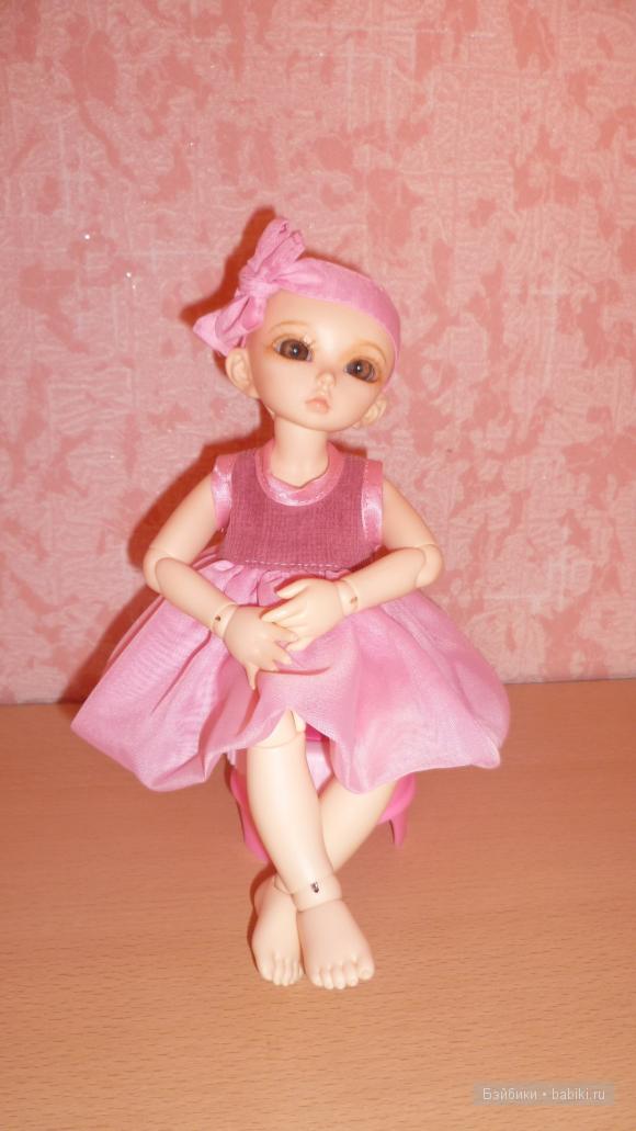 это наше бальное платье. это наше бальное платье.