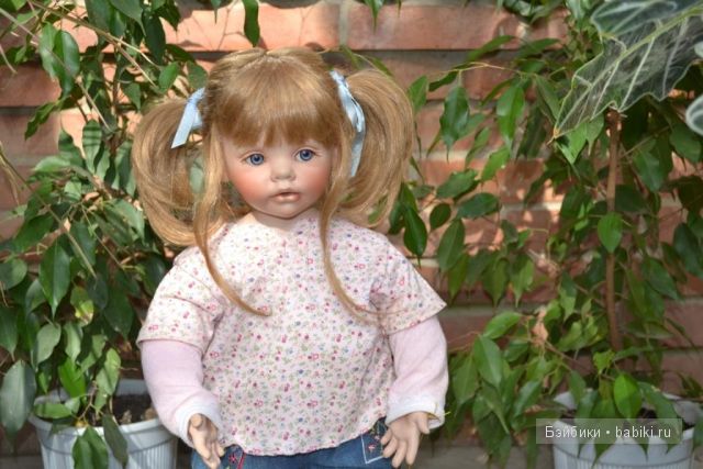 Егоза, покорившая с первого взгляда. Фарфоровая куклаPretty Pleas от Donna Rubert (фото 2)