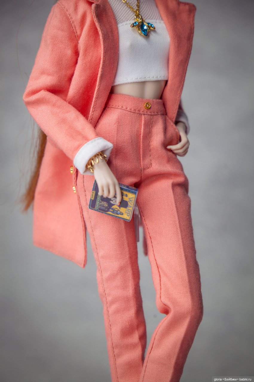 Астрид "Морковка" Мэйфилд (фото 6)