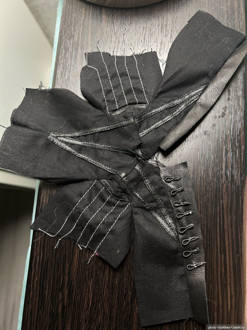 Аутфит Йеннифер из игры "Ведьмак 3"