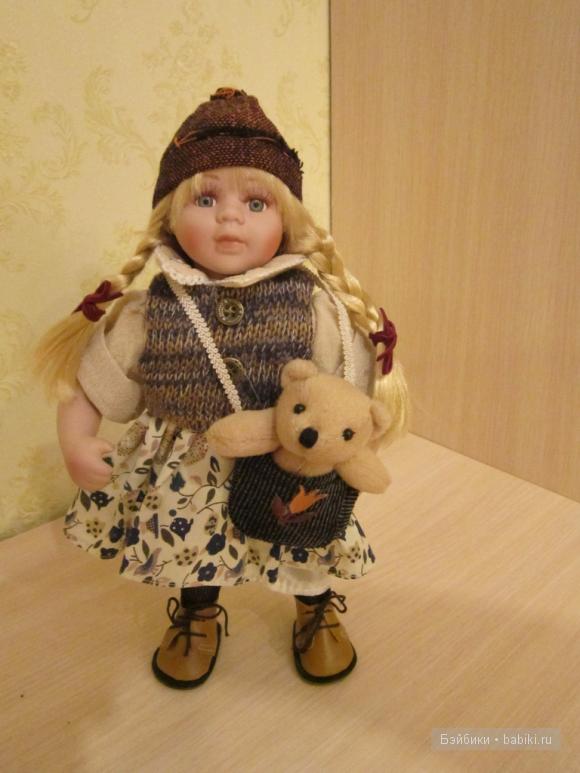 малышка Лора