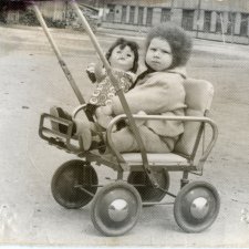 "То ли куколка, а то ли видение"- Светланка  из детства, продолжение