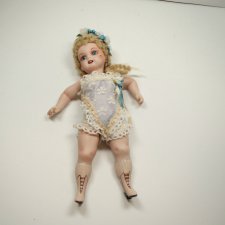 Что за мадемуазель???? Нужна помощь знатоков!