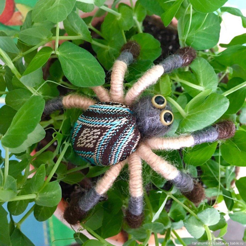 Новые приключения паучат — Авторские игрушки из разных материалов: синельная проволока
