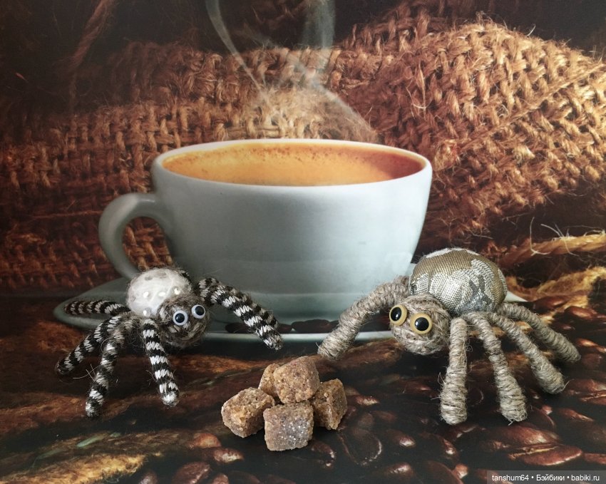 Интерьер с паучками. Тем, кто обожает многолапиков (фото 3)