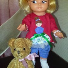 А вы пишете стихи куклам?