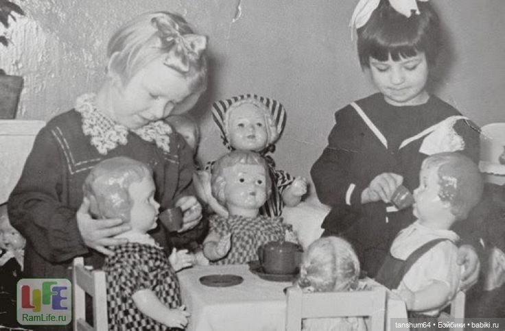 Кукол чай пить усажу, о посуде расскажу