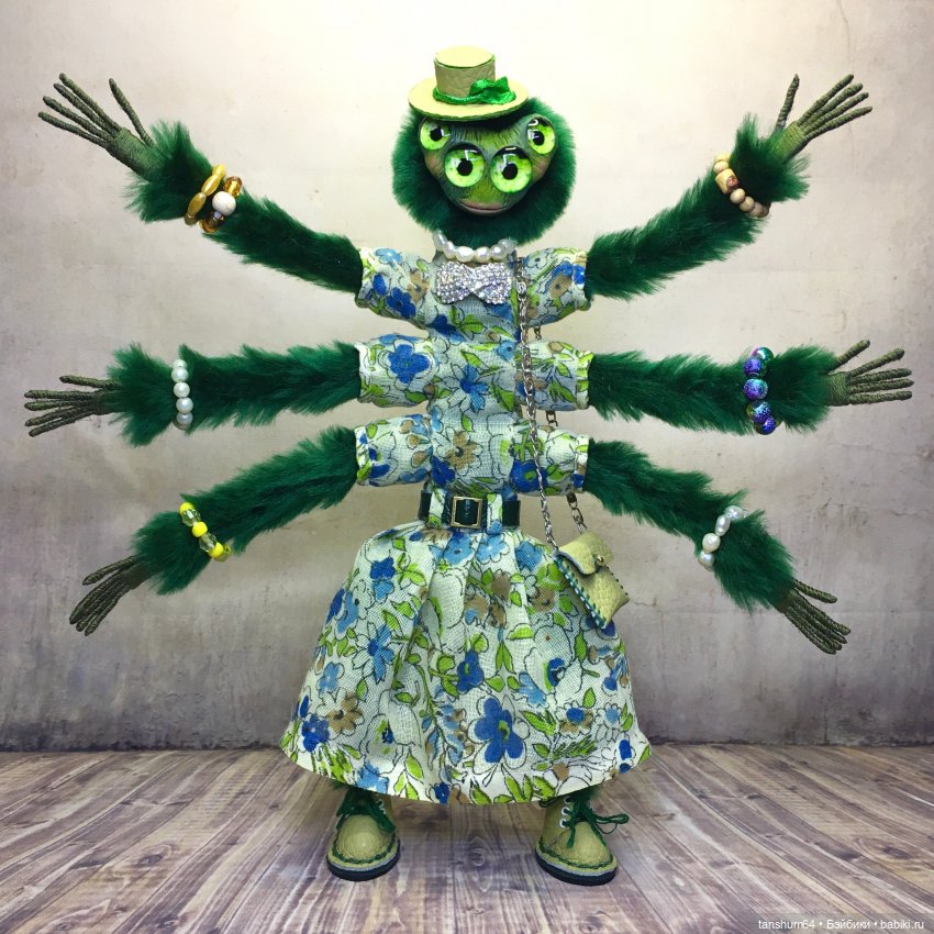 Дама с собачкой или новости из "Паукодома"