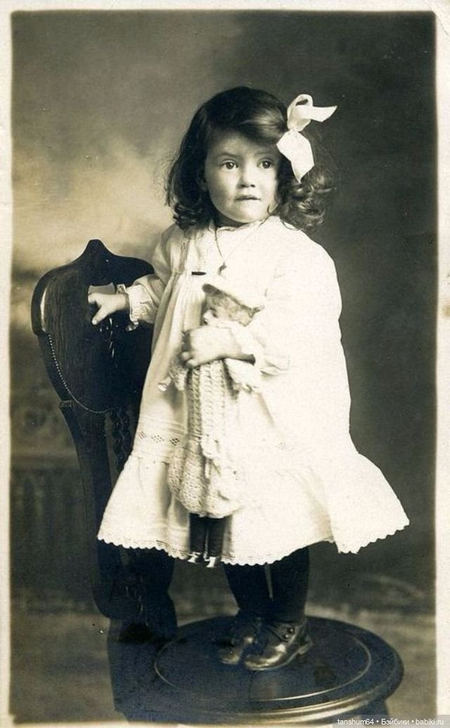 "Дочки-матери" (взгляд из прошлого)