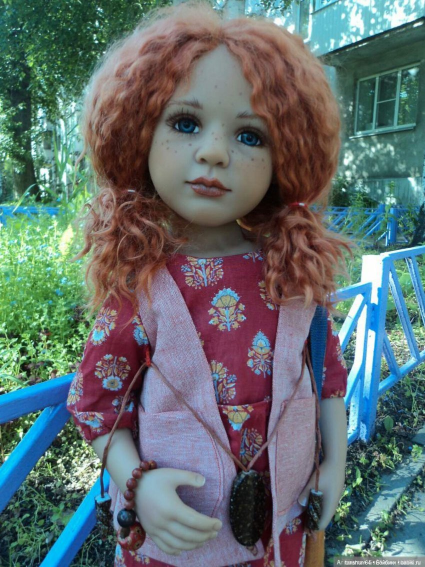 Алиса - гостья из будущего (фото 3)