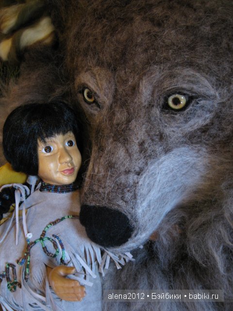 Тайпа (Taipa), жена вождя, деревянная кукла Роберта Райкерса (Robert Raikes)