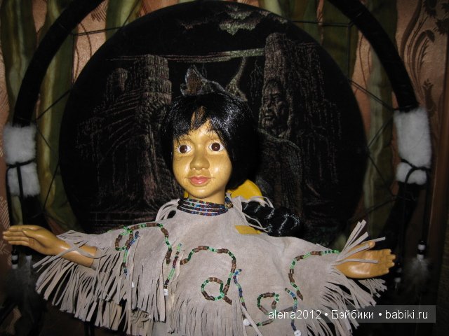 Тайпа (Taipa), жена вождя, деревянная кукла Роберта Райкерса (Robert Raikes) (фото 2)