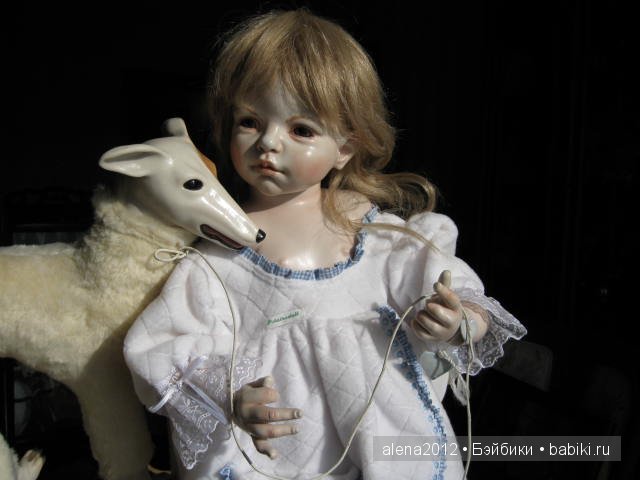 Девочка с собакой или собака с девочкой. Charming Марты Пинейро, Martha Pineiro со свом другом