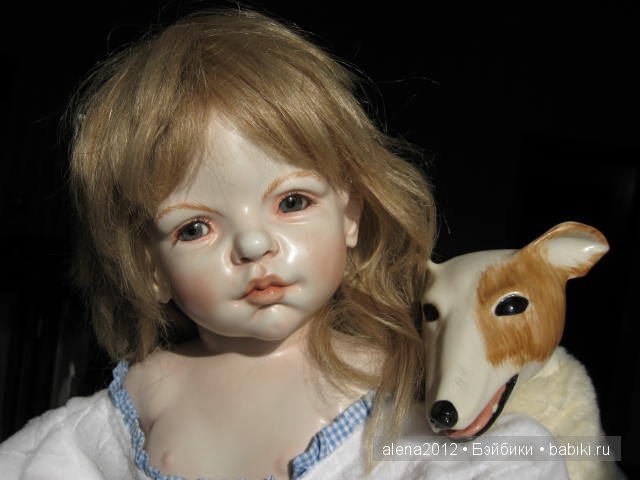 Девочка с собакой или собака с девочкой. Charming Марты Пинейро, Martha Pineiro со свом другом