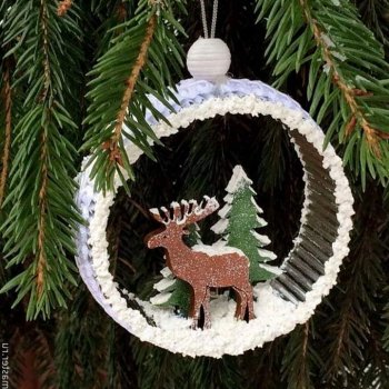 Всё в дело! Игрушка , как пример, куда использовать ненужные нужные вещи.