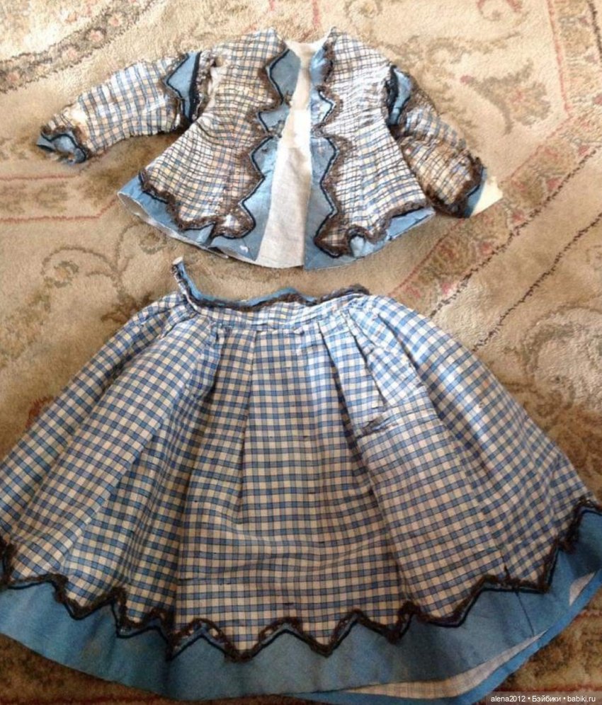 Антикварная деревянная кукла из Франции. Bebe tout en boes