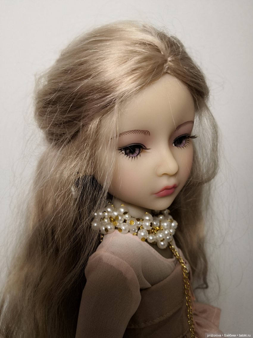 Lou Ruby Red | Бэйбики Lou Ruby Red — Куклы Ruby Red (Руби Ред) Fashion Friends: Siblies (фото 3)