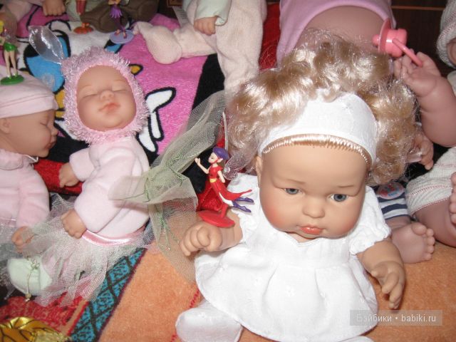 Сплюшки и карапузики