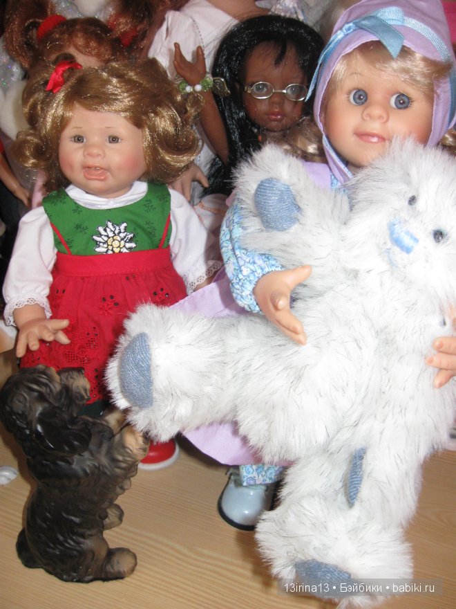Карла обретает близких друзей. Коллекция кукол (фото 5)