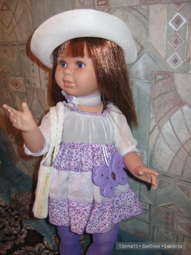 Интересная шарнирная девочка из Испании, Paola Reina