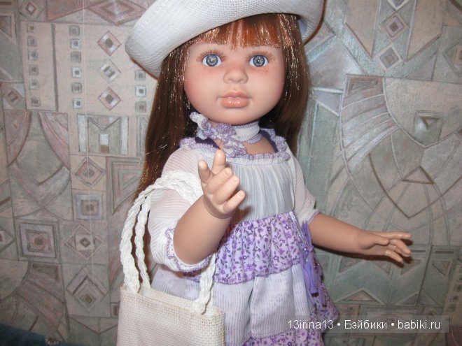 Интересная шарнирная девочка из Испании, Paola Reina