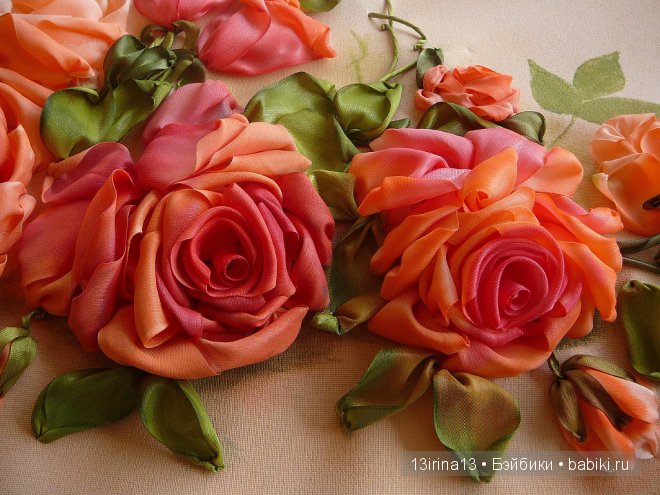 Красота из лент. Вышивка Людмилы Дейнеко