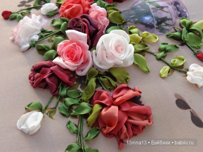 Красота из лент. Вышивка Людмилы Дейнеко