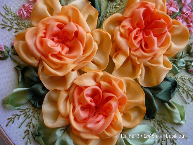 Красота из лент. Вышивка Людмилы Дейнеко