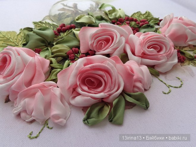 Красота из лент. Вышивка Людмилы Дейнеко