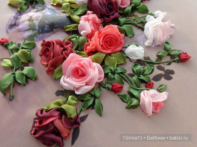 Красота из лент. Вышивка Людмилы Дейнеко