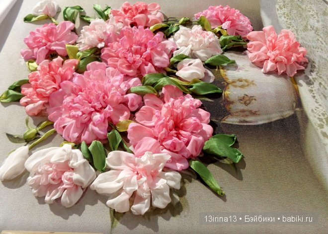 Красота из лент. Вышивка Людмилы Дейнеко