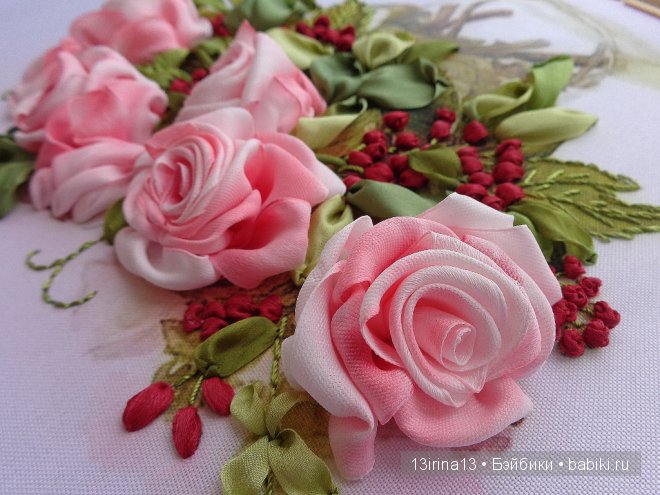 Красота из лент. Вышивка Людмилы Дейнеко