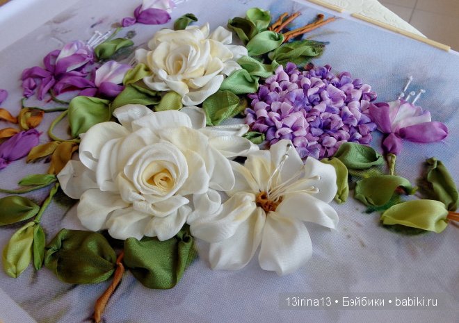 Красота из лент. Вышивка Людмилы Дейнеко