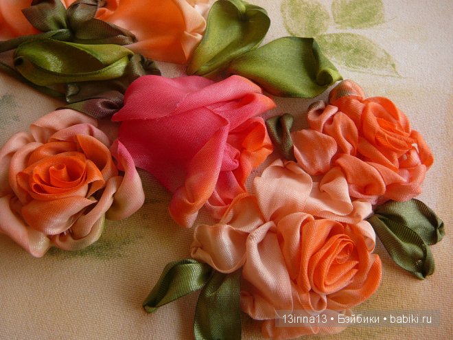 Красота из лент. Вышивка Людмилы Дейнеко